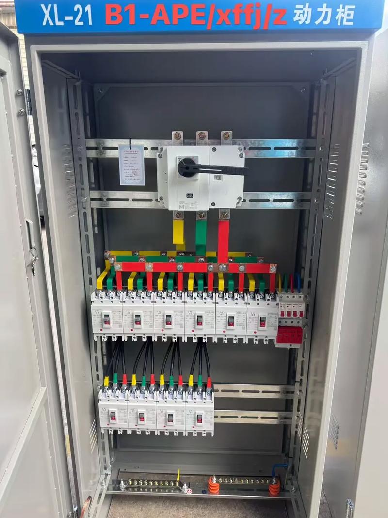 配电柜与控制柜 电力系统的核心管理与保护中枢